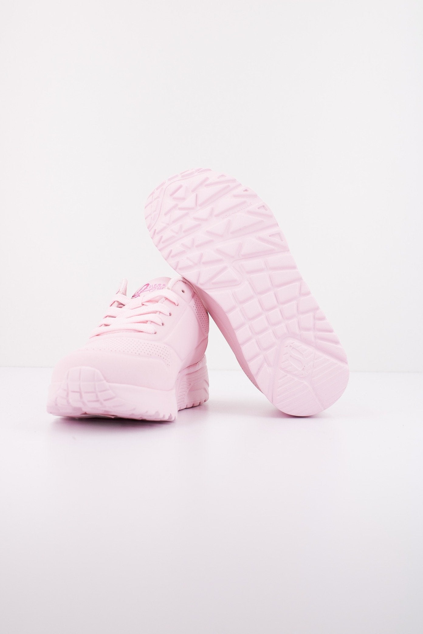 SKECHERS SKECHERS X JGOLDCROW en color LPMT  (4)