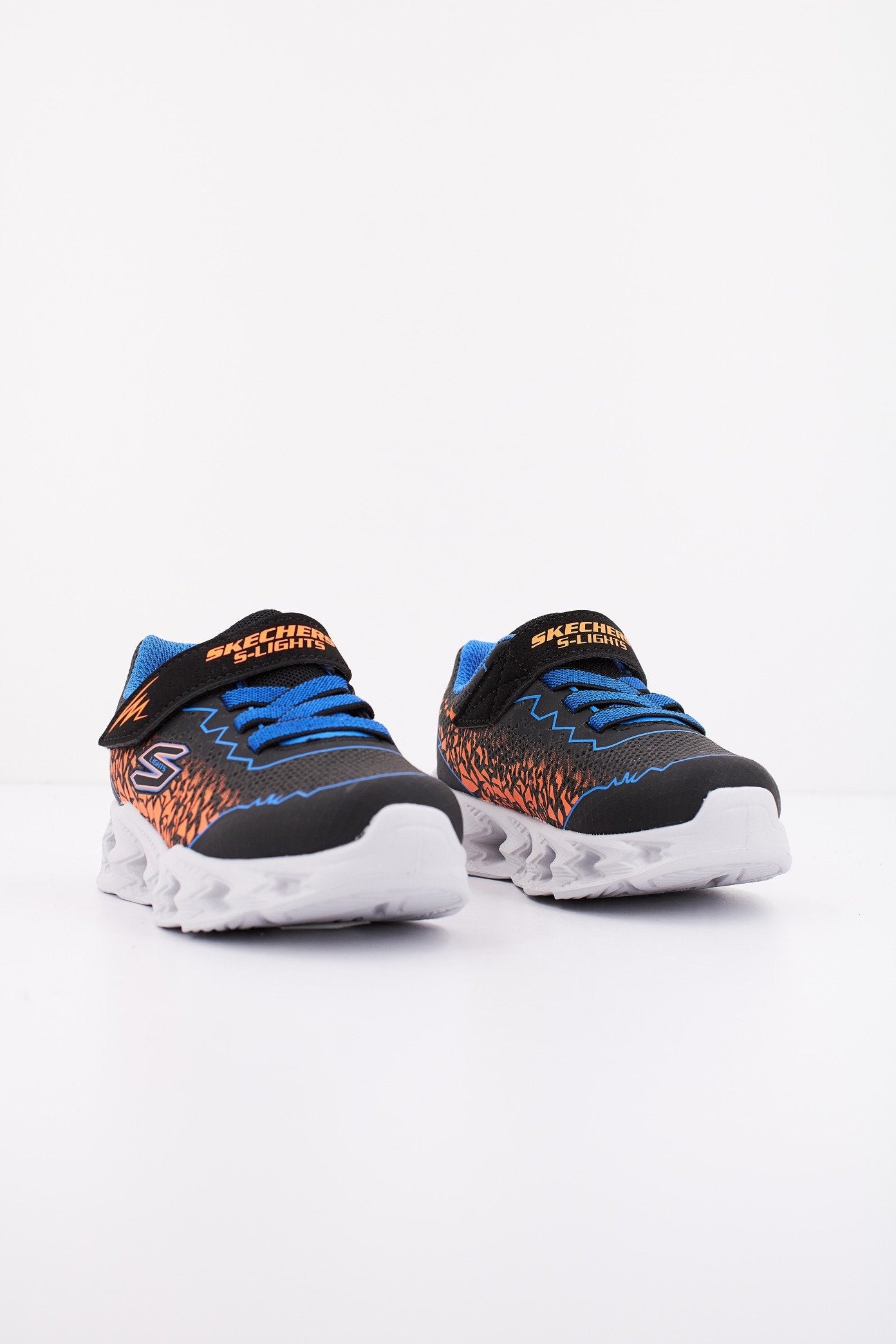 SKECHERS VORTEX . en color BBOR  (2)