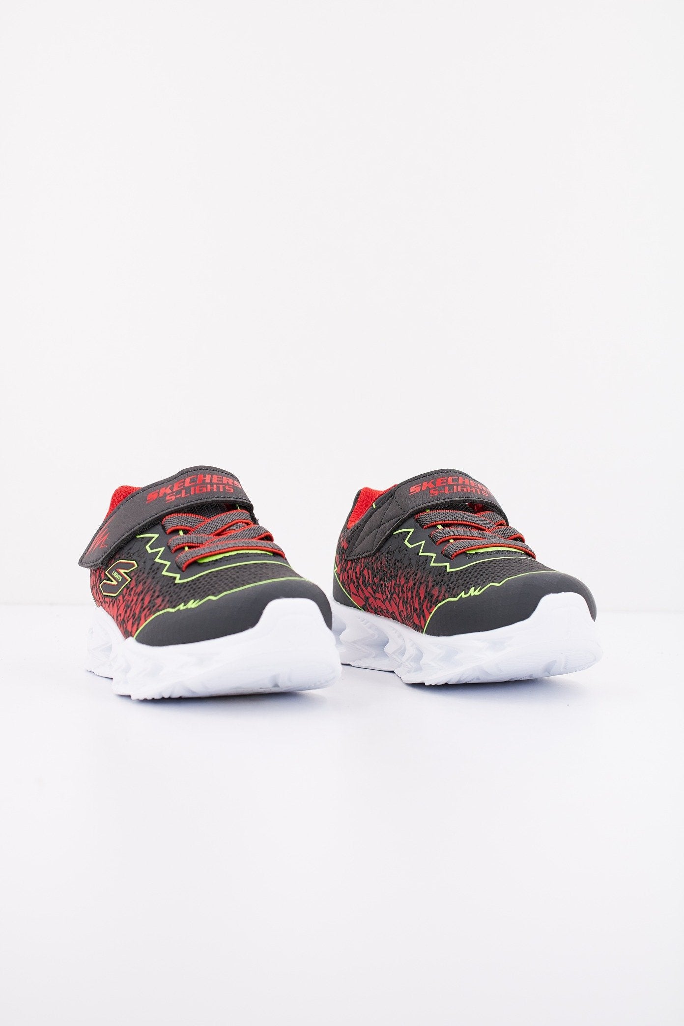 SKECHERS VORTEX . en color CCLM  (2)