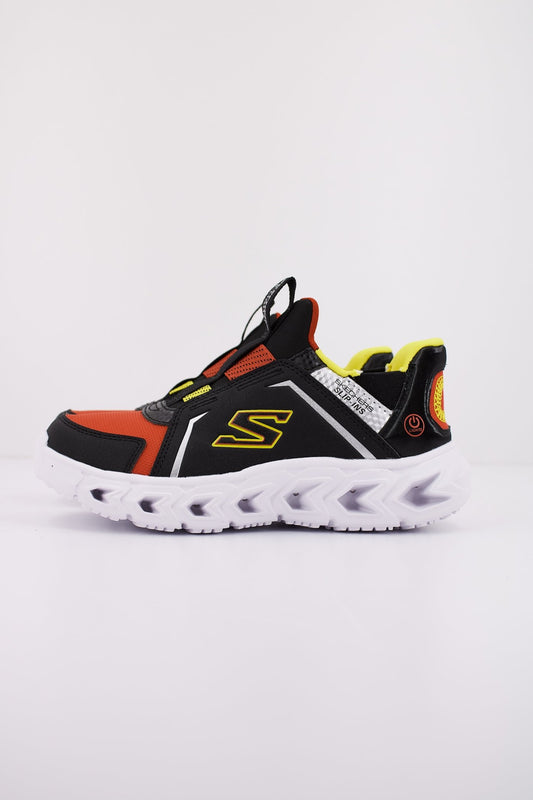 SKECHERS SLIP-INS L en color BKRD  (1)