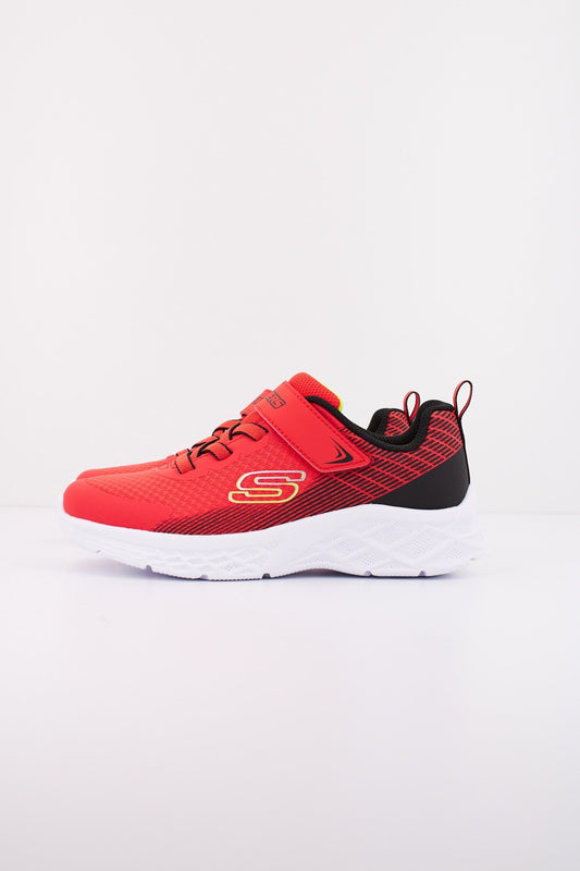 SKECHERS L  en color RDBK  (1)
