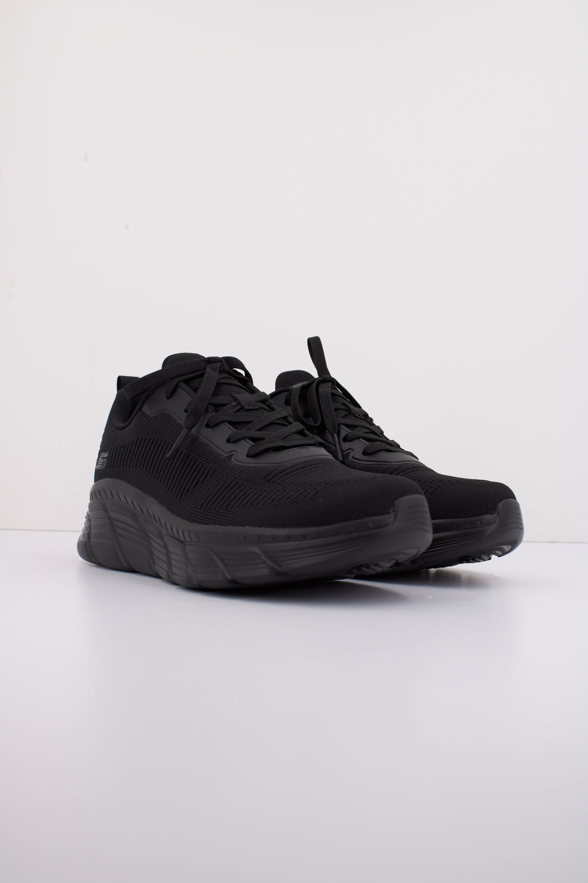 SKECHERS BOBS B FLEX HI FLYIN en color BBK  (2)