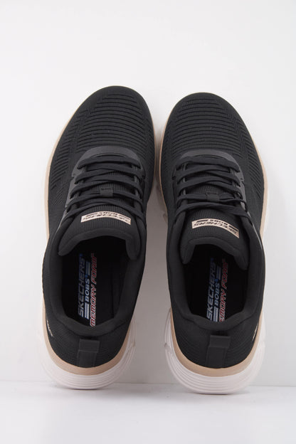 SKECHERS BOBS B FLEX HI FLYIN en color BKGD  (3)