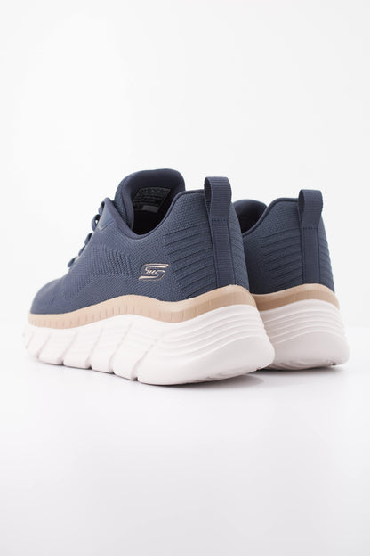 SKECHERS BOBS B FLEX HI FLYIN en color NVGD  (4)
