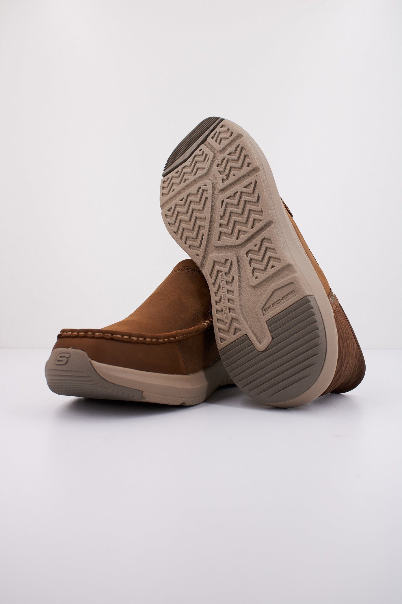 SKECHERS SLIP-INS: PARSON-OSW en color DSRT  (4)