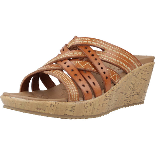 SKECHERS BEVERLEE - HOT SPRIN en color LUG  (1)