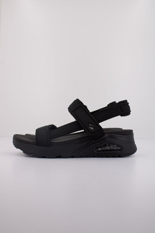 SKECHERS UNO - SUMMER STAND  en color BBK  (1)