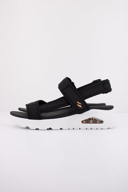 SKECHERS UNO - SUMMER STAND  en color BLK  (1)