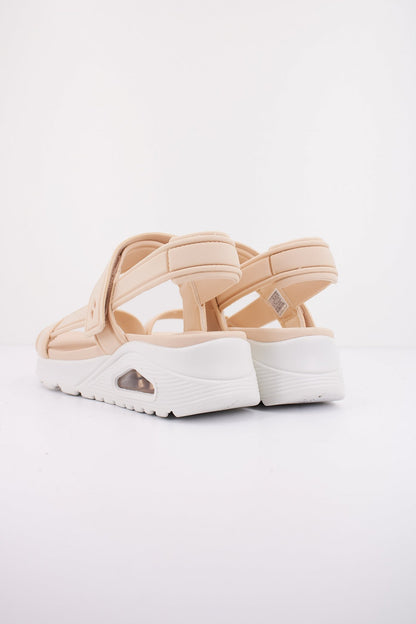 SKECHERS UNO - SUMMER STAND  en color NAT  (3)