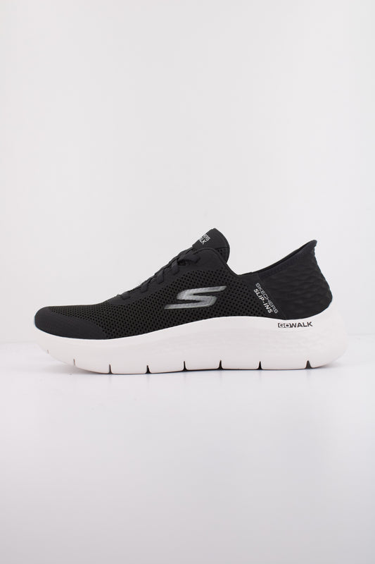 SKECHERS GO WALK FLEX GRAND E en color BKW  (1)