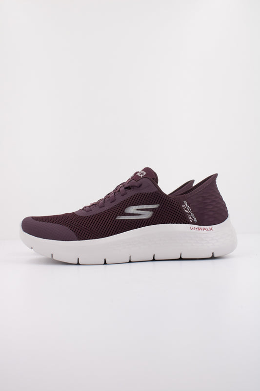 SKECHERS SLIP-INS  GO WALK FL en color BURG  (1)