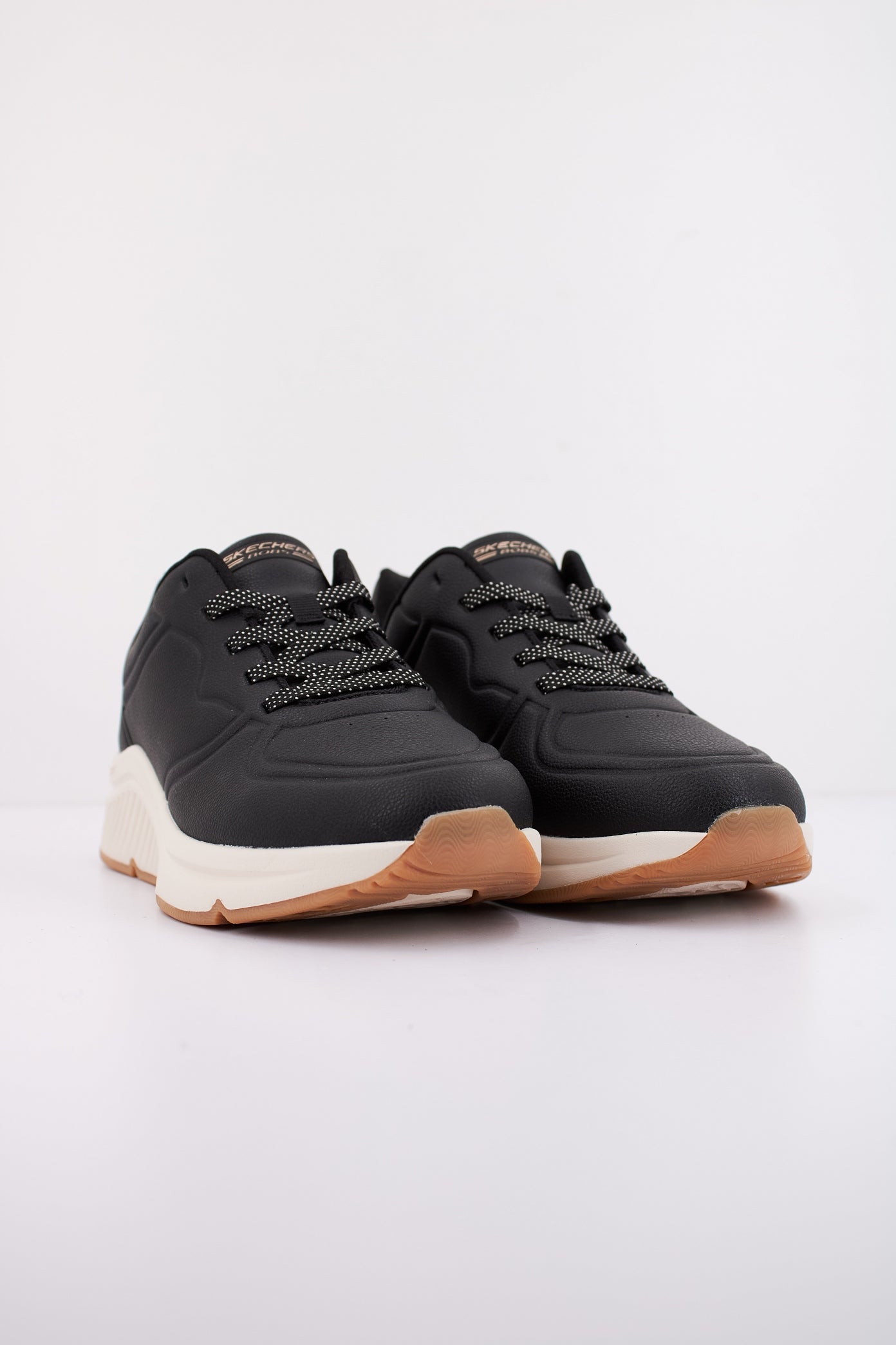 SKECHERS BOBS ARCH COMFORT B en color BLK  (2)