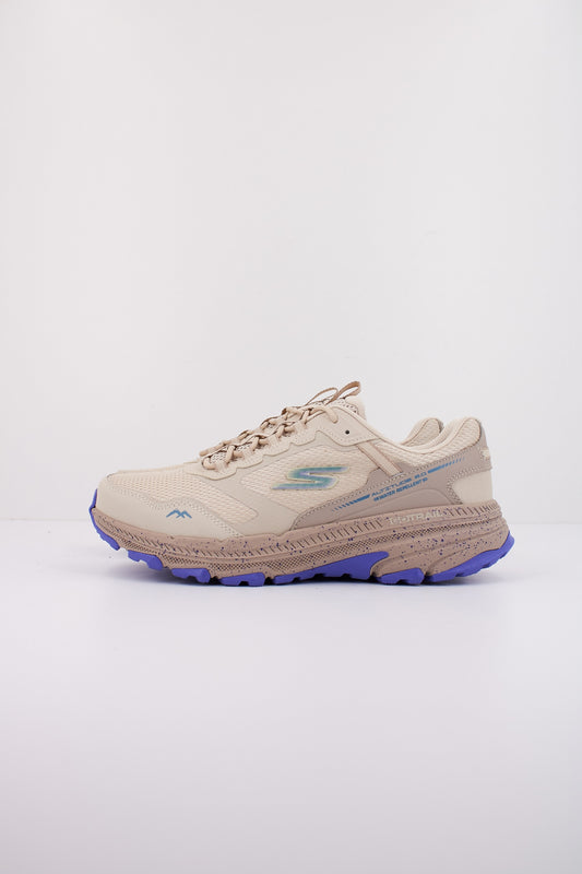 SKECHERS GO RUN TRAIL ALTITUD en color NTPR  (1)