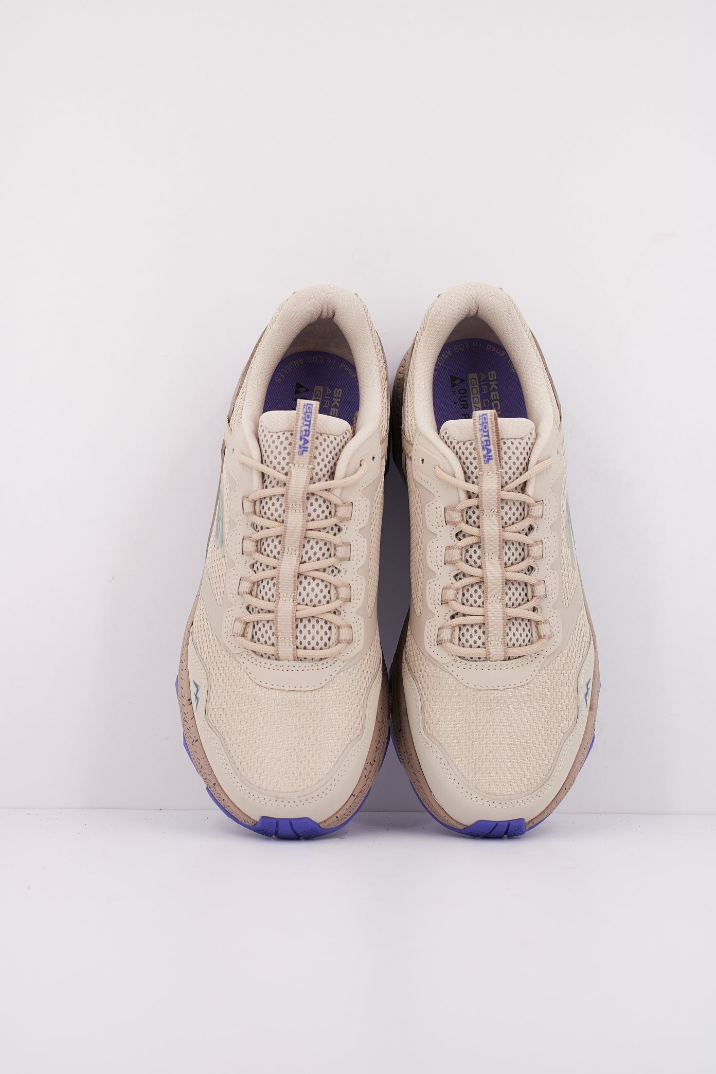 SKECHERS GO RUN TRAIL ALTITUD en color NTPR  (3)