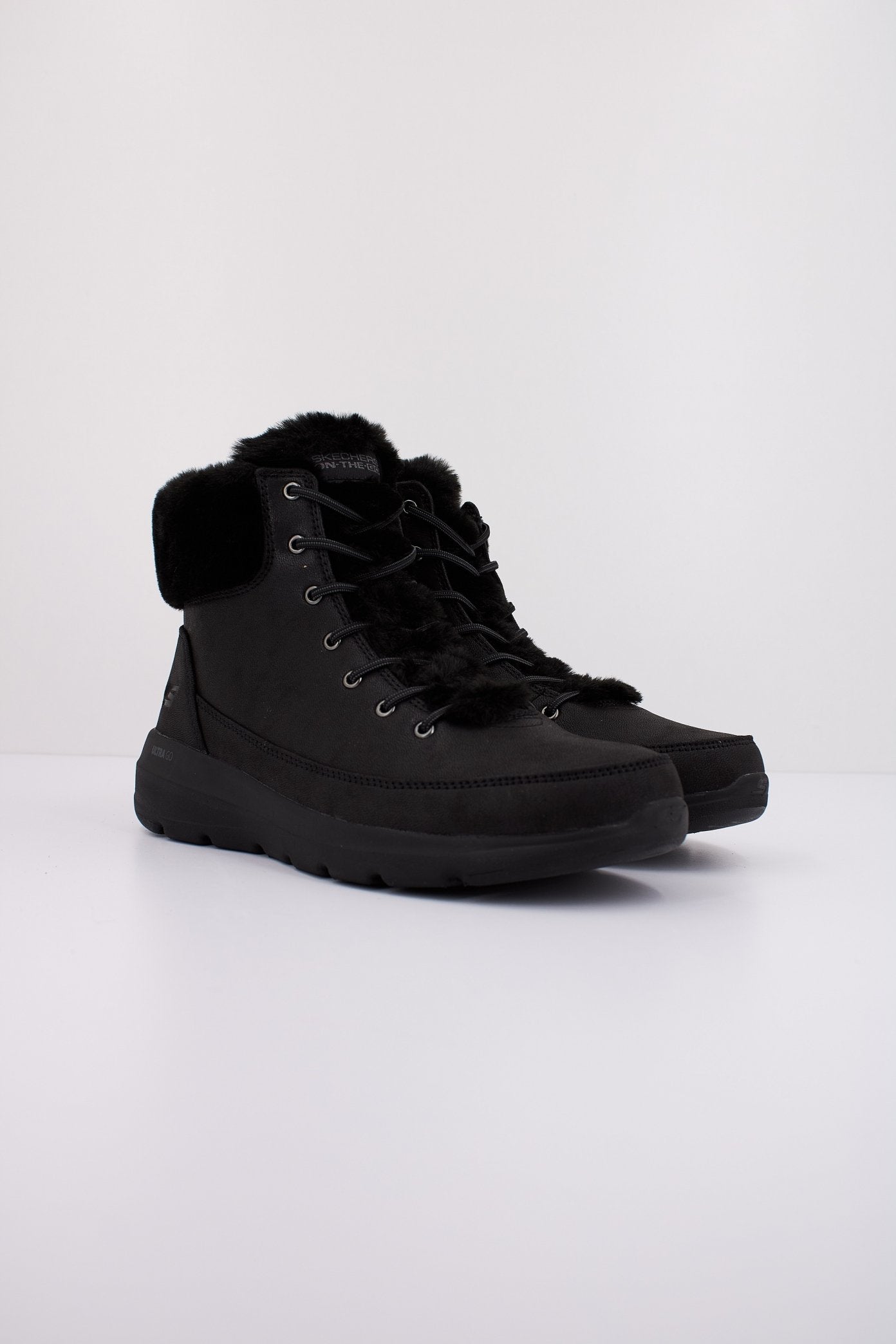 SKECHERS GLACIAL ULTRA - WOND en color BBK  (2)