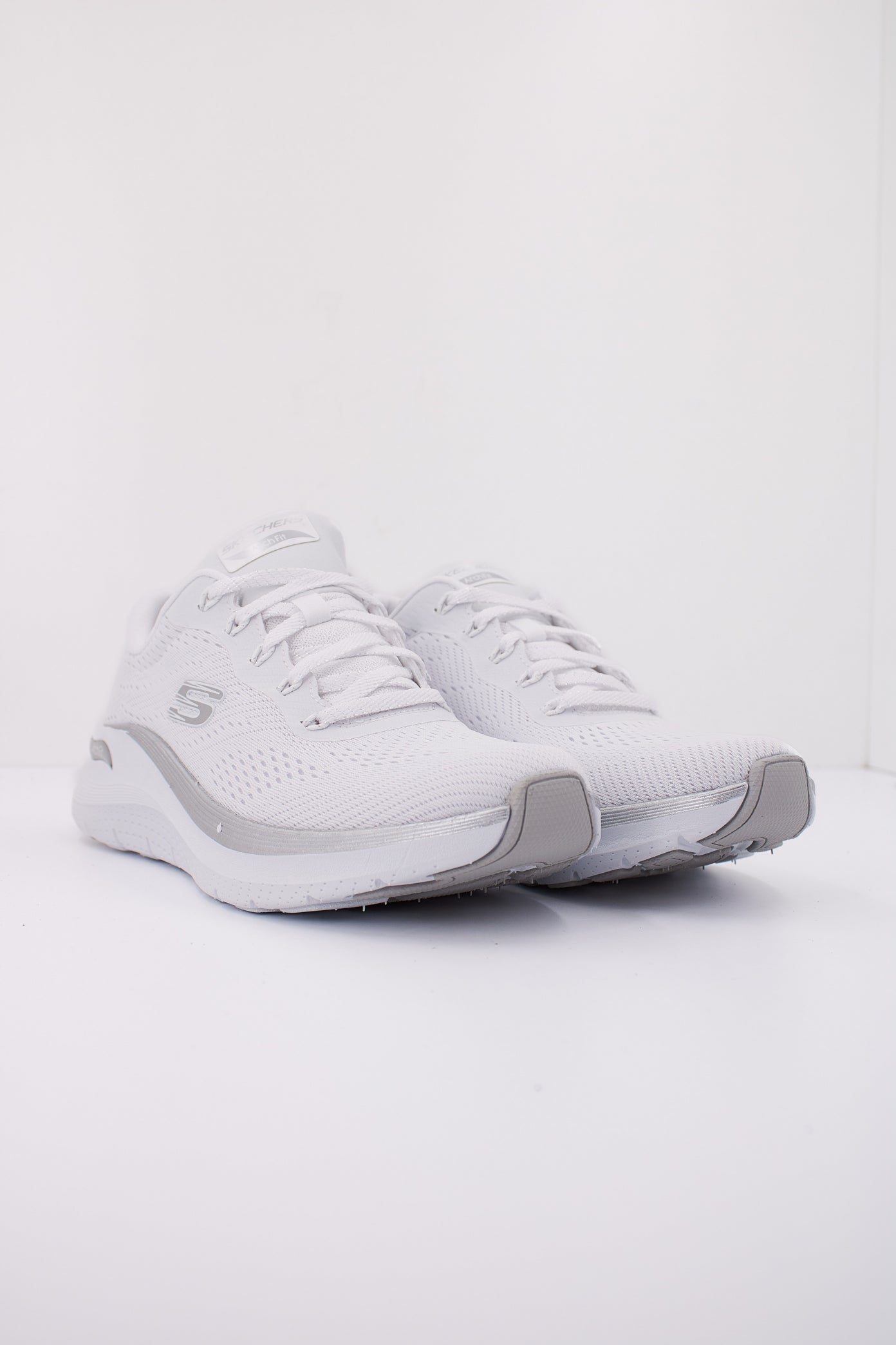 SKECHERS ARCH FIT .-GLOW TH en color WSL  (2)