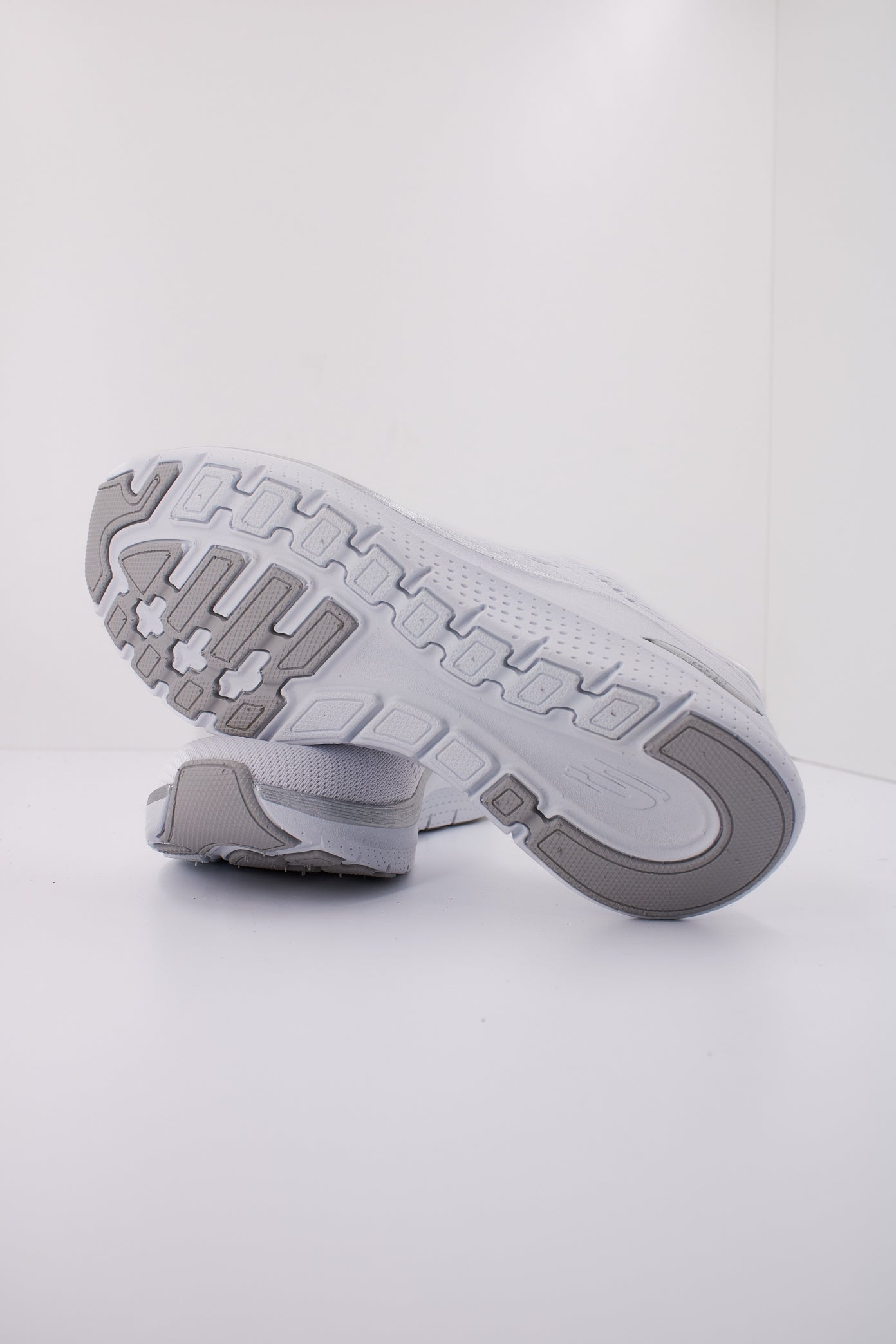 SKECHERS ARCH FIT .-GLOW TH en color WSL  (5)