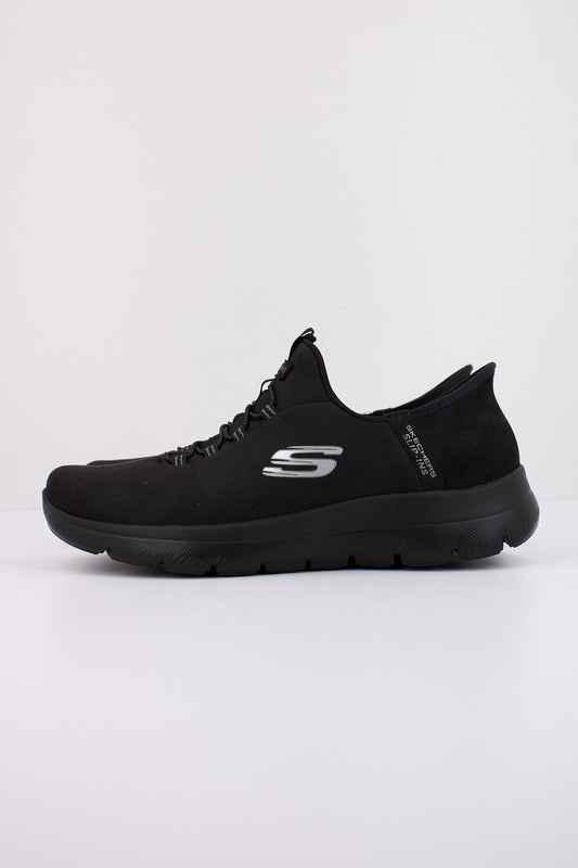 SKECHERS SUMMITS-UNKNOWN TRAI en color BBK  (1)