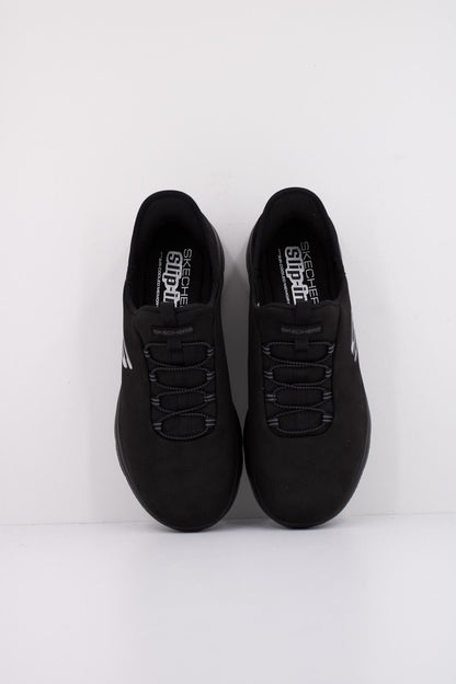 SKECHERS SUMMITS-UNKNOWN TRAI en color BBK  (3)