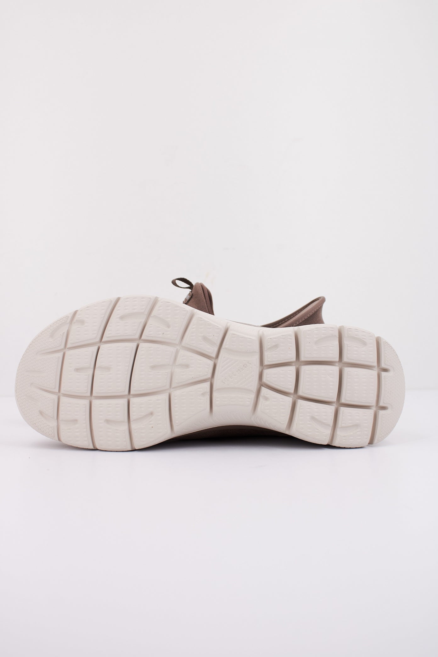 SKECHERS SUMMITS-UNKNOWN TRAI en color BRN  (5)