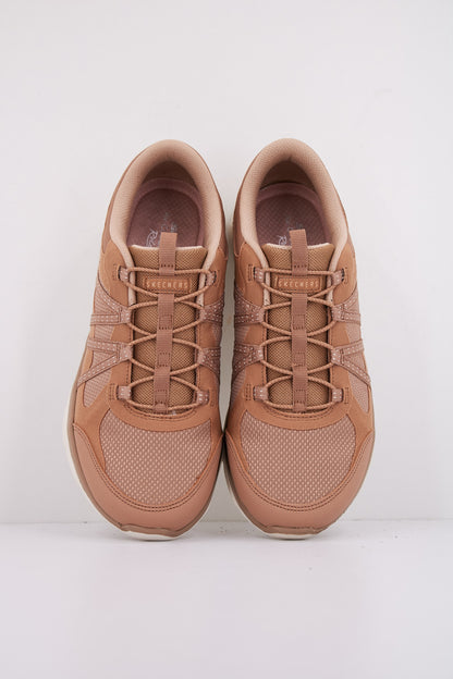 SKECHERS  D'LUX COMFORT - HAR en color CML  (3)