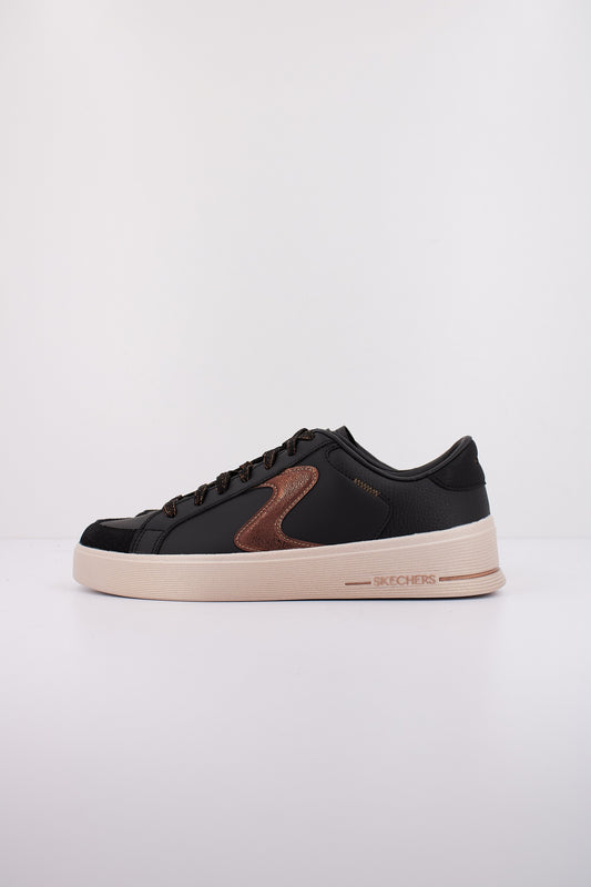 SKECHERS HILAND - QUITE CHIC en color BKBR  (1)