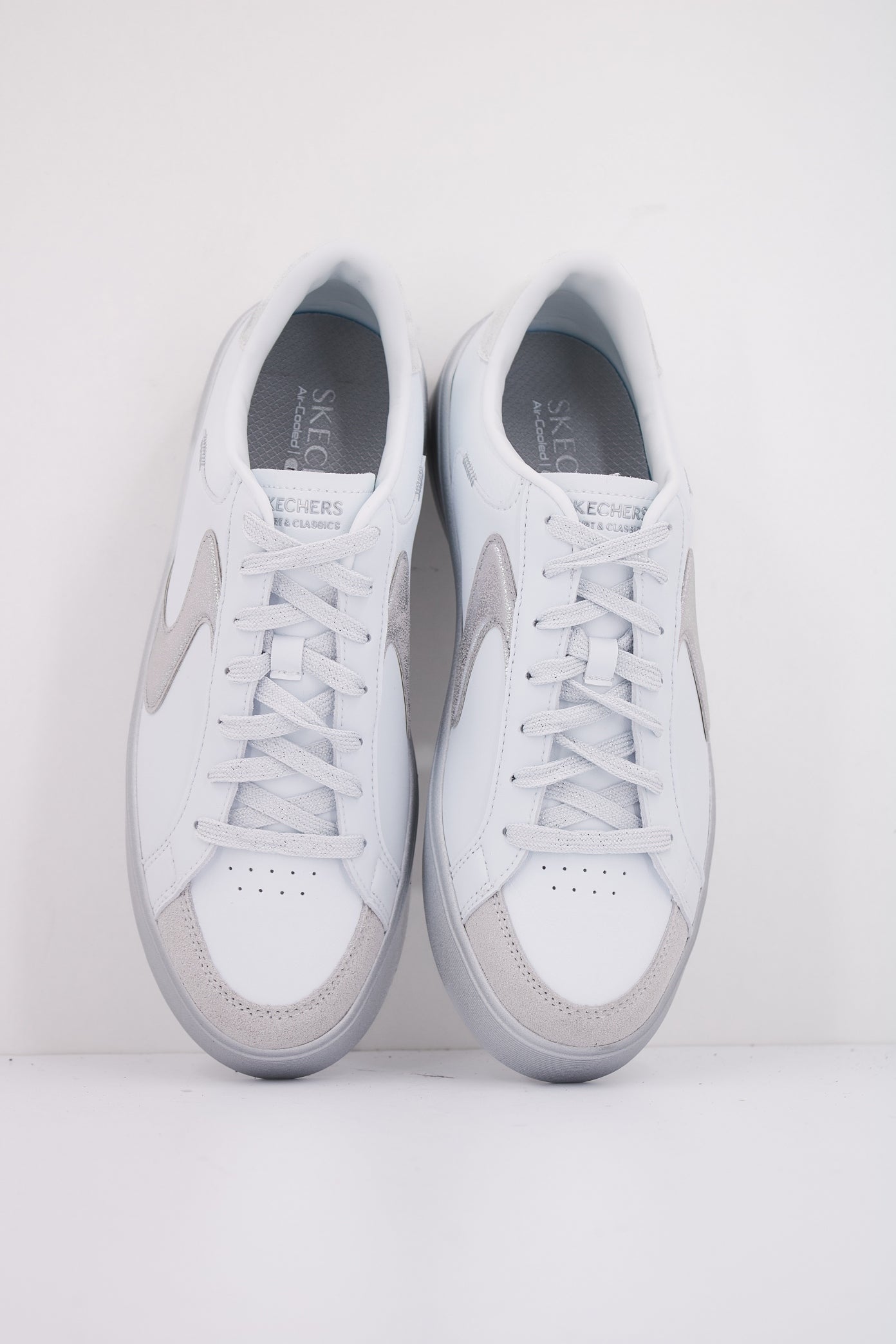 SKECHERS HILAND - QUITE CHIC en color WSL  (3)