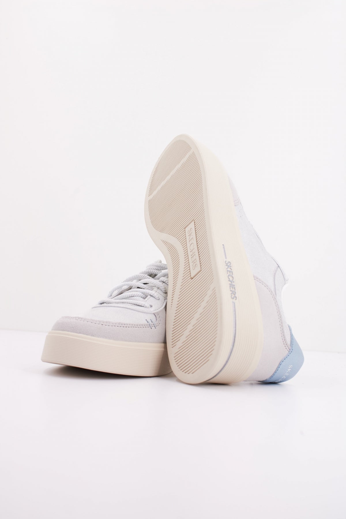 SKECHERS HILAND - SHIMMERING  en color GRY  (5)