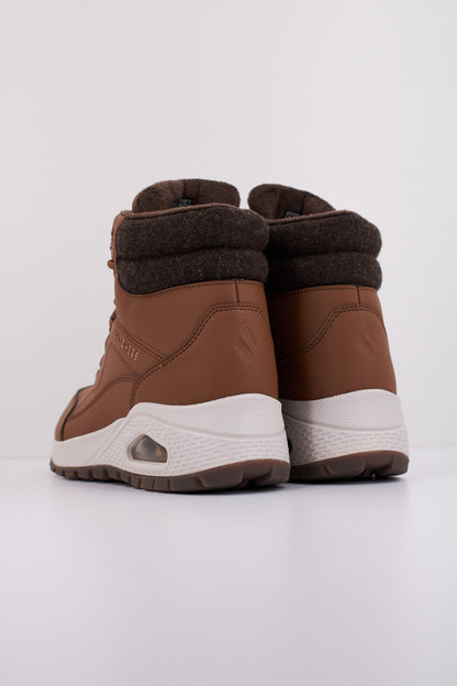 SKECHERS UNO RUGGED en color WTN  (4)