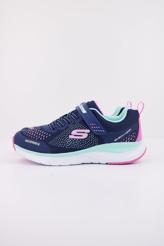 SKECHERS ULTRA GROOVE-HYDRO M en color NVMT  (1)