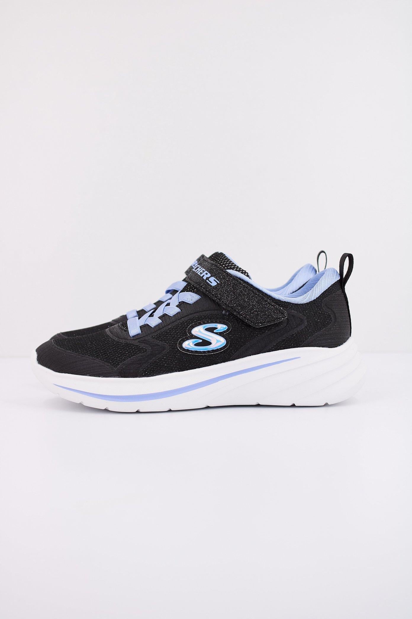 SKECHERS WAVE  en color BLK  (1)