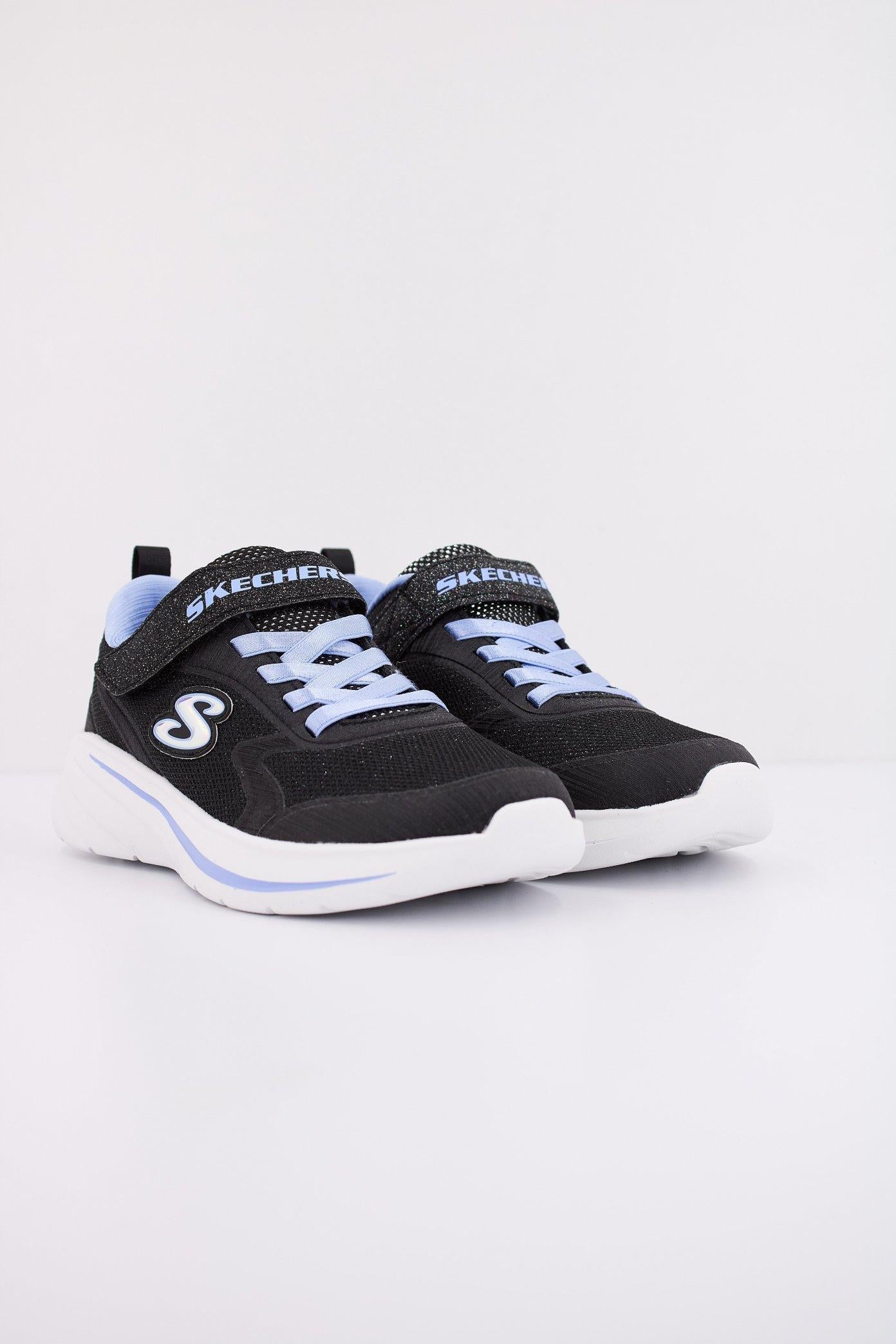 SKECHERS WAVE  en color BLK  (2)