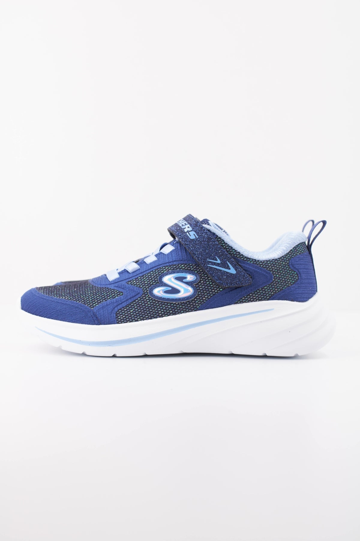 SKECHERS L WAVE  en color NVLB  (1)