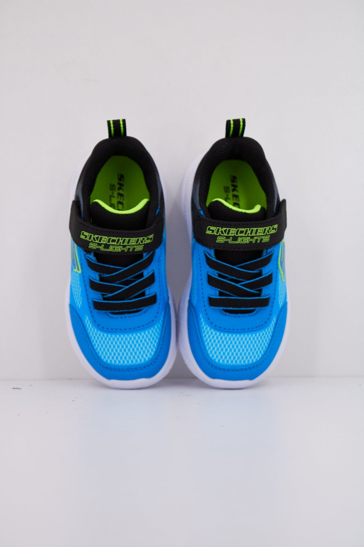 SKECHERS N en color BKBL  (3)