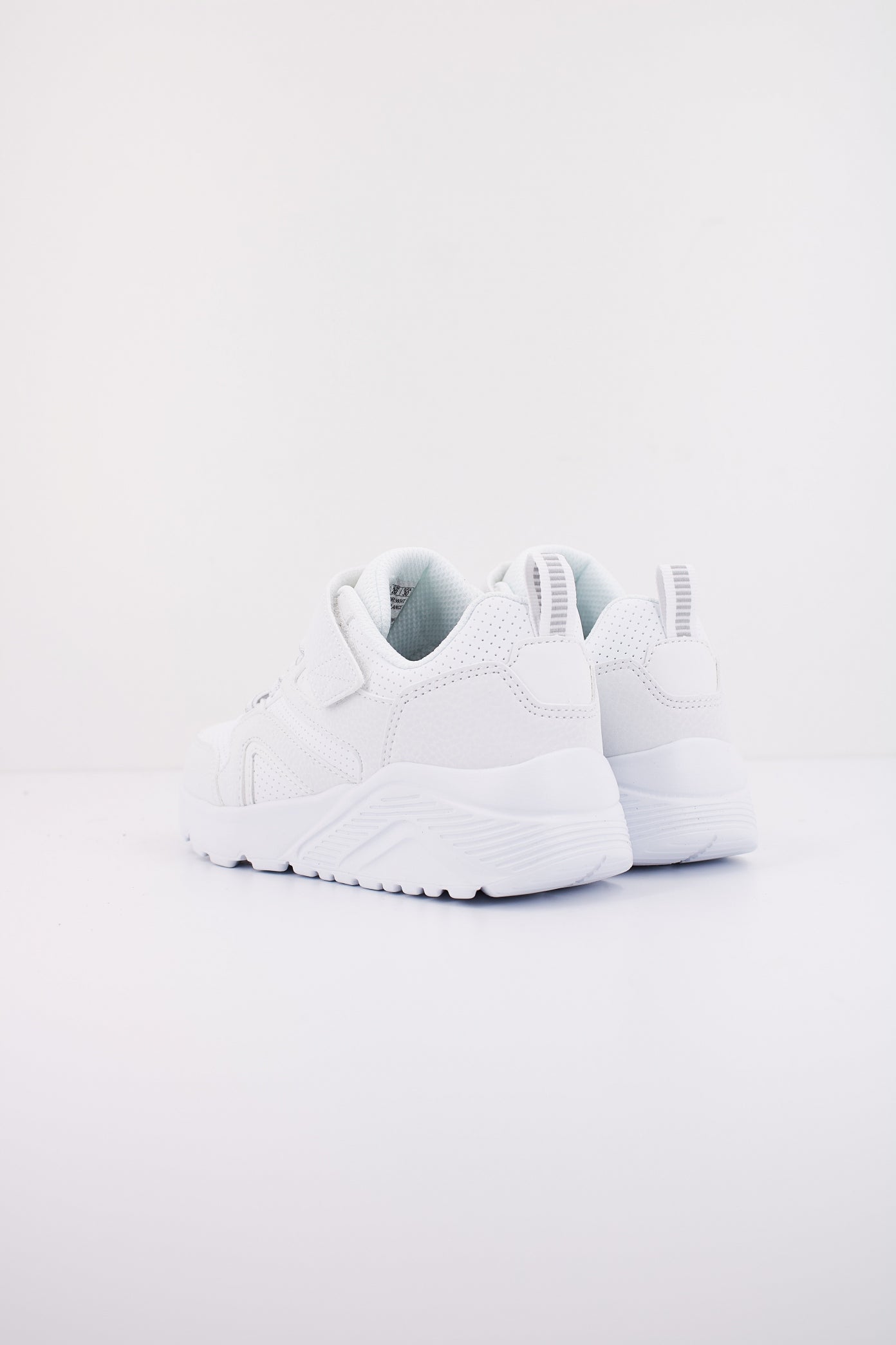 SKECHERS UNO LITE - ECHO SURG en color WHT  (4)