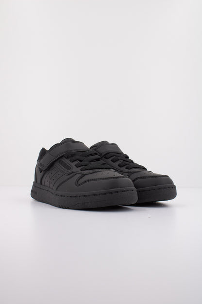 SKECHERS QUICK STREET en color BBK  (2)