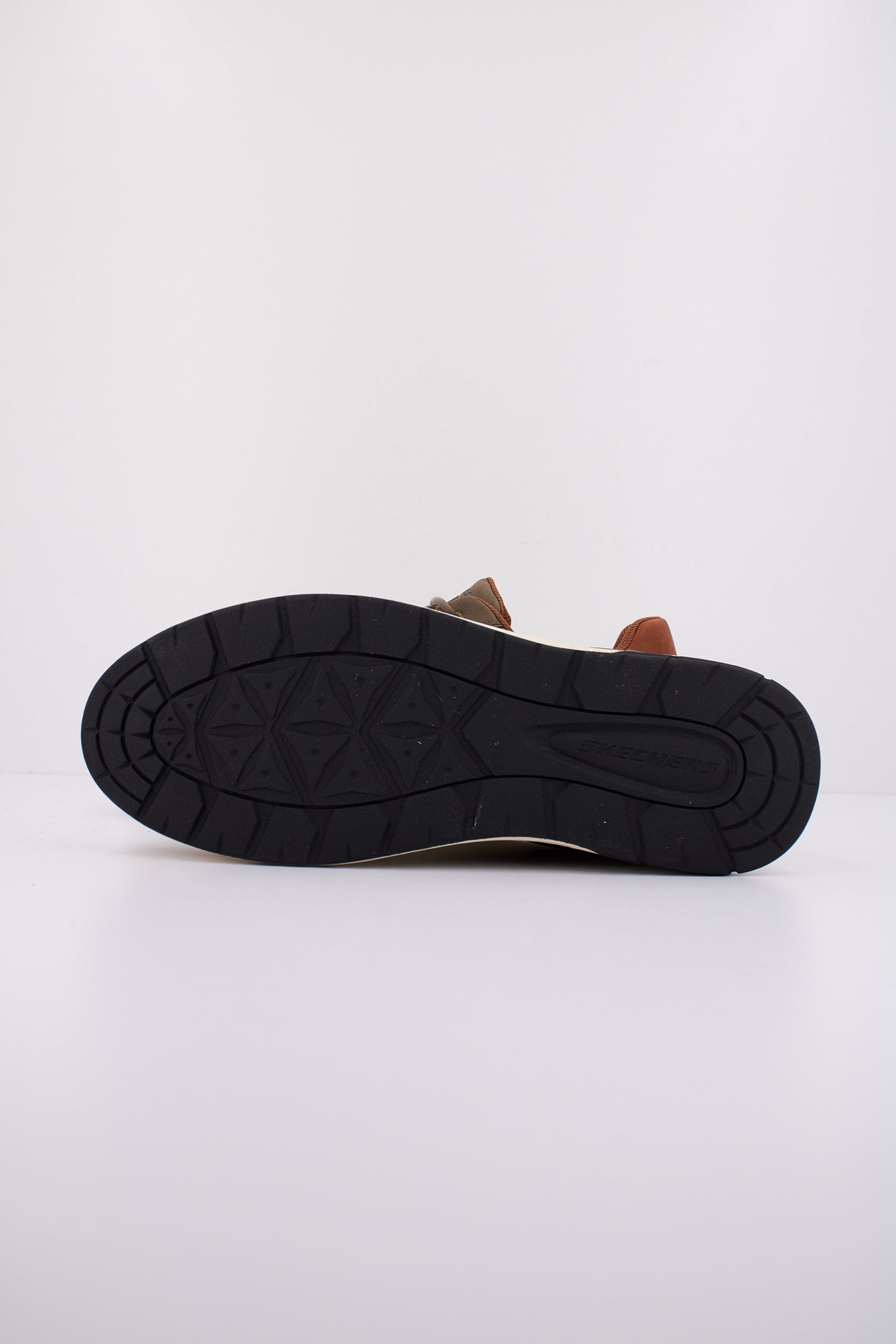 SKECHERS GARLAN - PRYOR en color OLV  (5)