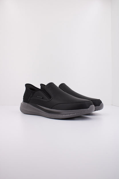 SKECHERS SLADE - COOPER SLIP- en color BLK  (2)