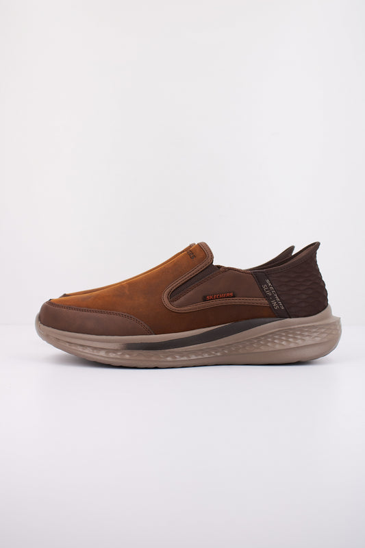 SKECHERS SLADE - COOPER SLIP- en color CDB  (1)
