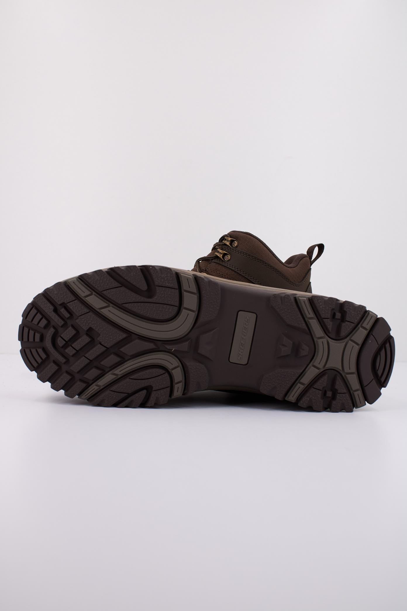 SKECHERS RELMENT - LENNOX en color COC  (5)