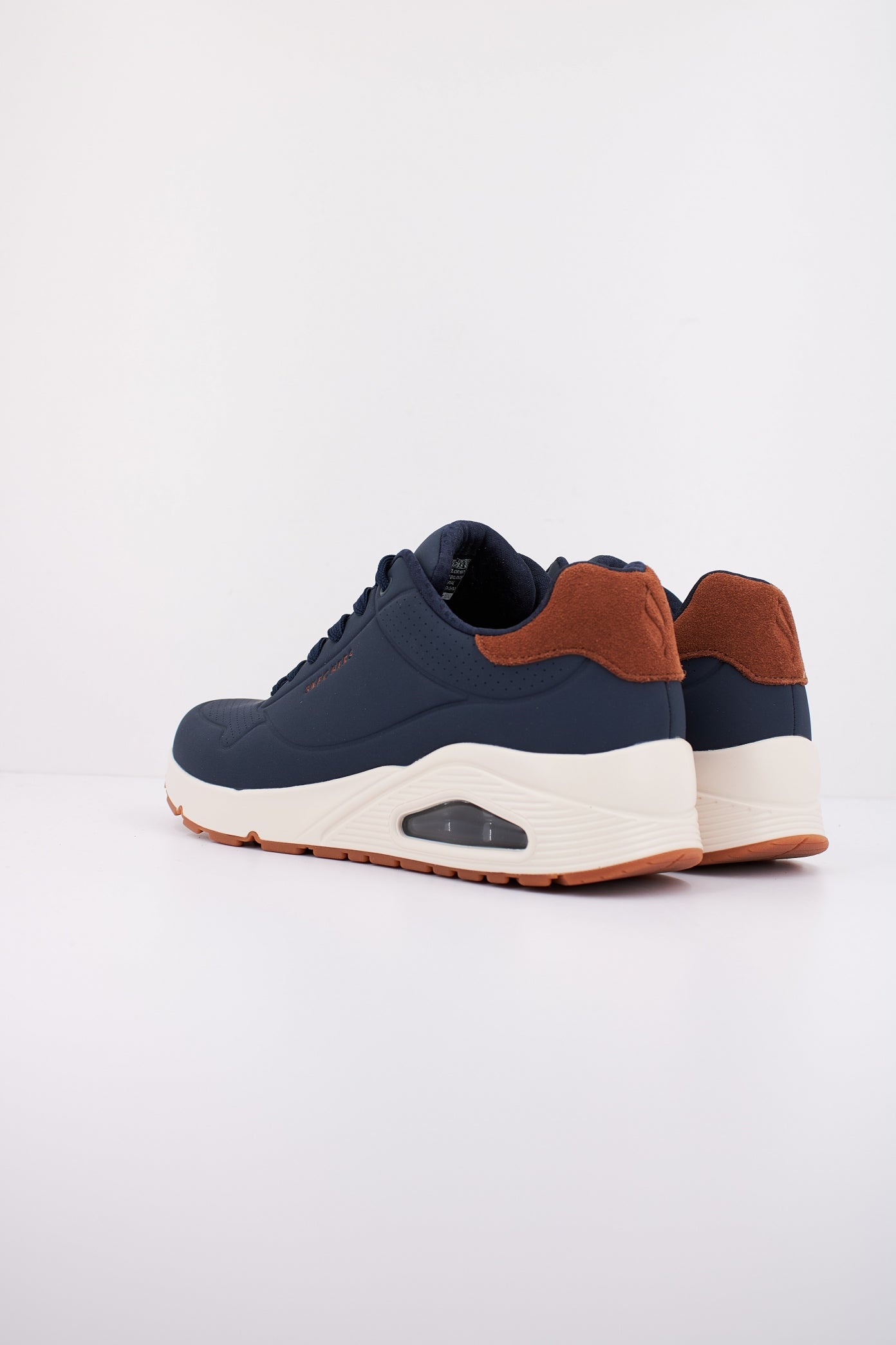 SKECHERS UNO - SUITED ON AIR en color NVY  (4)