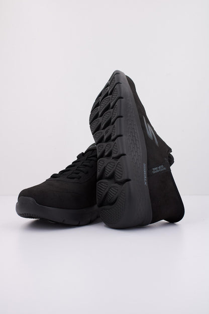 SKECHERS SLIP - INS GO WALK F en color BBK  (5)