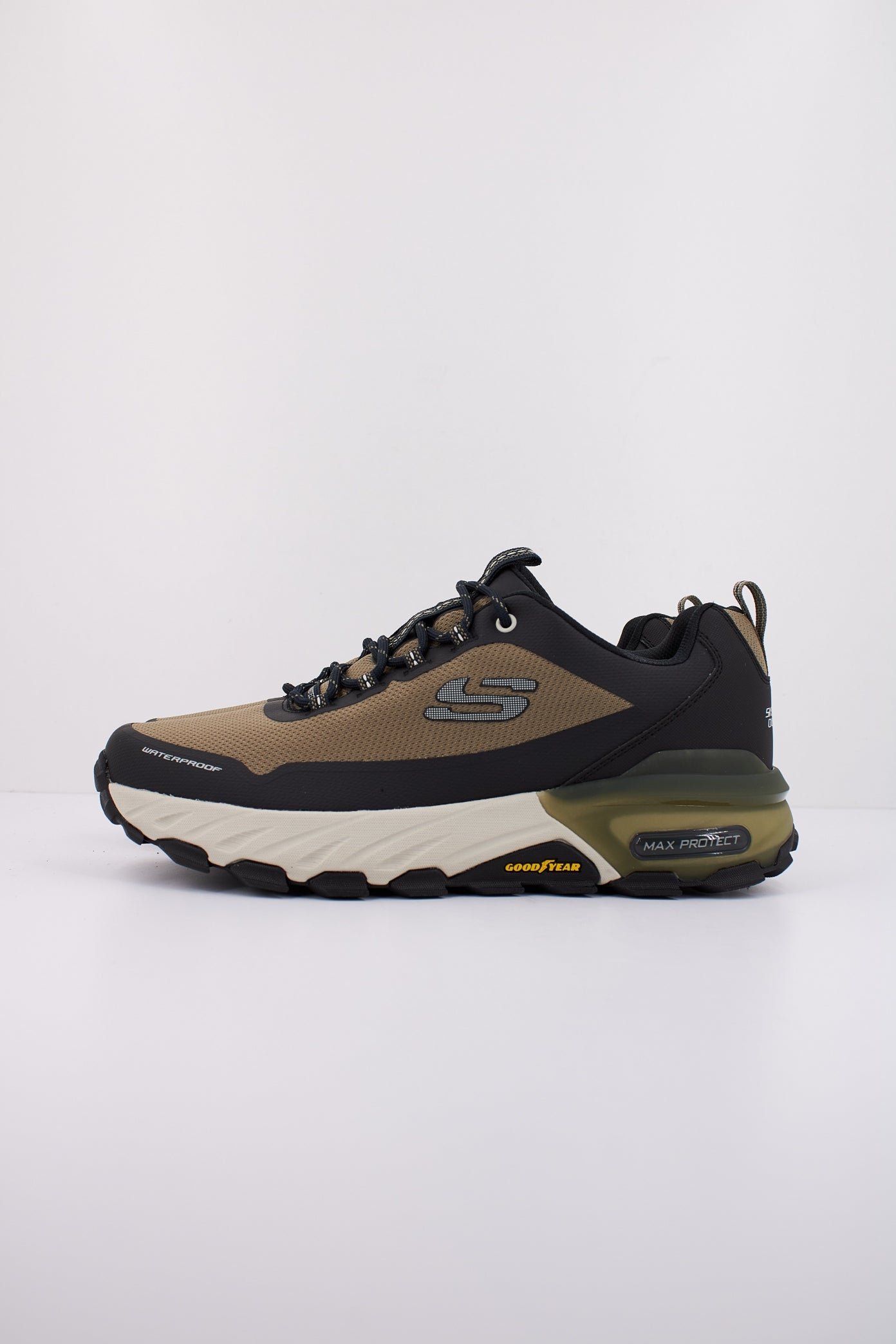 SKECHERS MAX PROTECT - FAST T en color OLBK  (1)