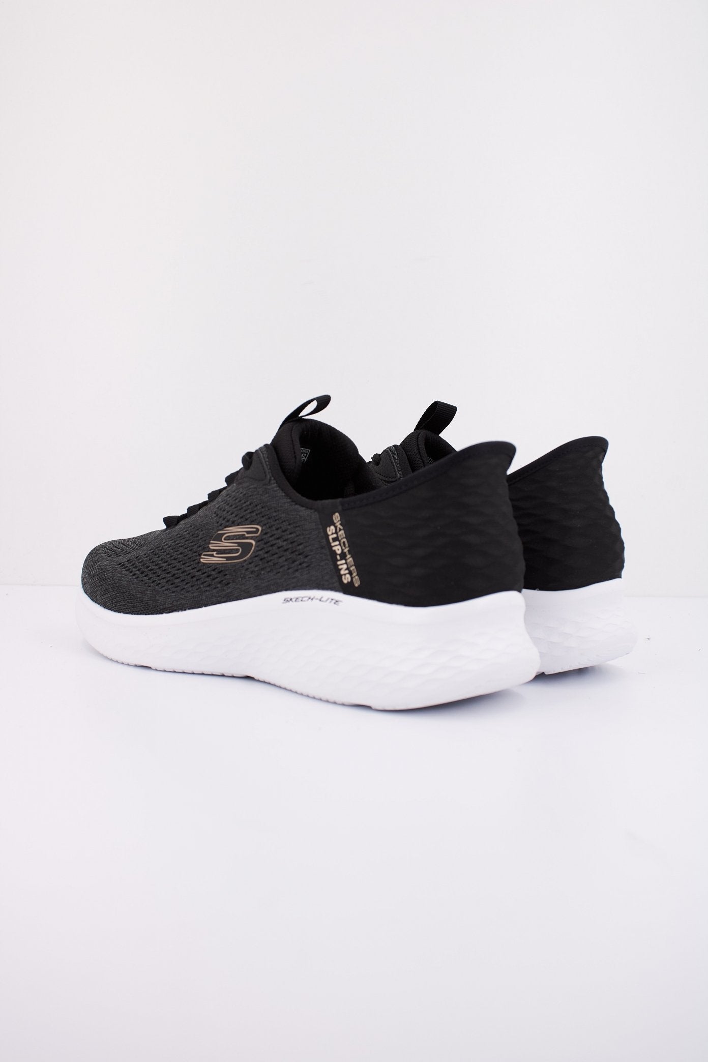 SKECHERS SLIP-INS PRIMEBASE en color BKGY  (4)