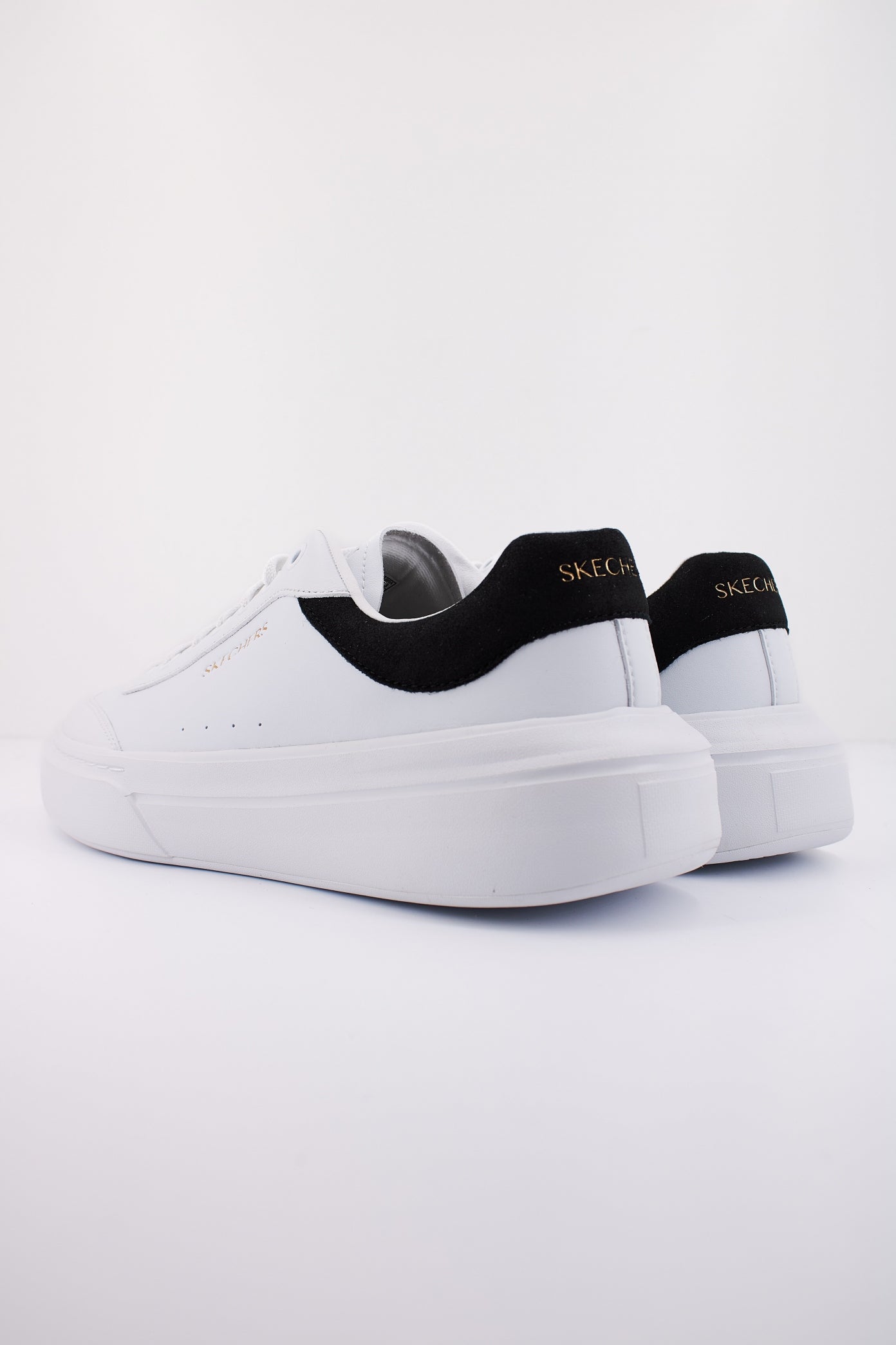 SKECHERS CORDOVA CLASSIC - LI en color WBK  (4)