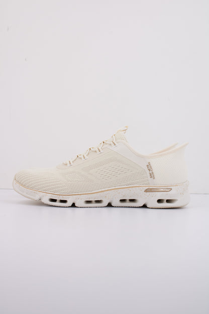 SKECHERS GILDE STEP GRATIFY en color NTGD  (1)