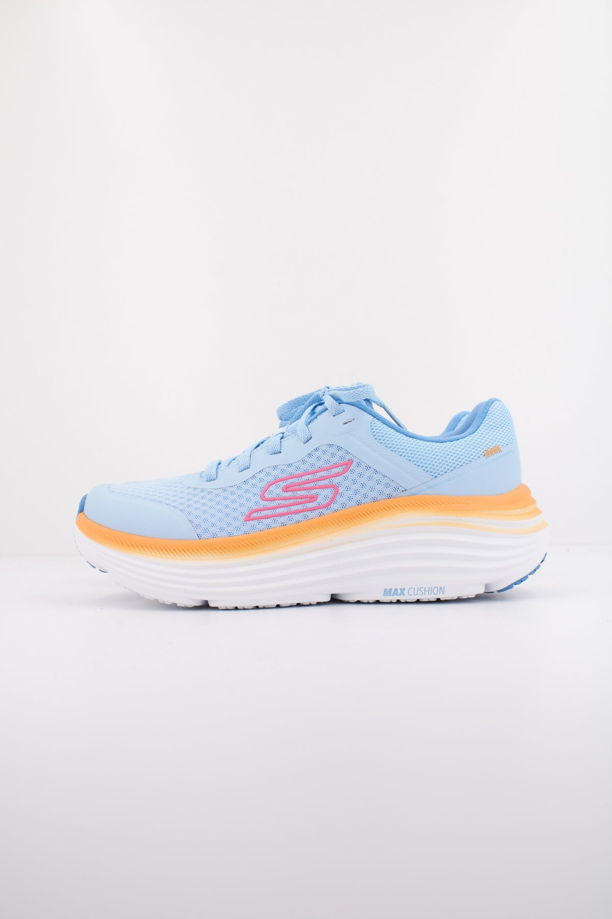 SKECHERS MAX CUSHIONING ENDEA en color BLOR  (1)