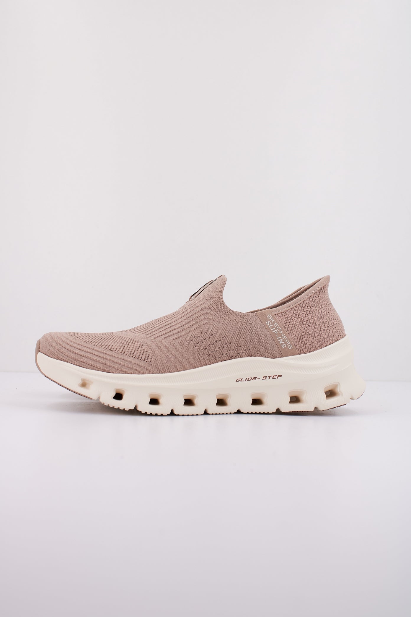 SKECHERS GLIDE STEP PRO SLIP- en color TAN  (1)