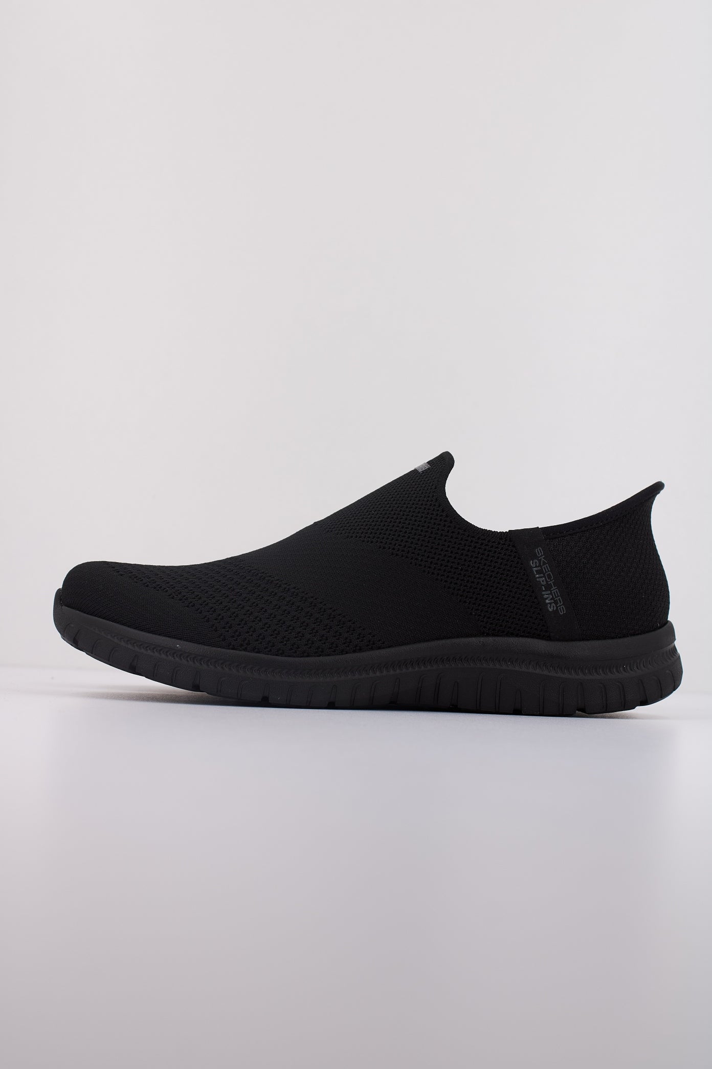 SKECHERS SLIP-INS VIRTUE - SL en color BBK  (1)