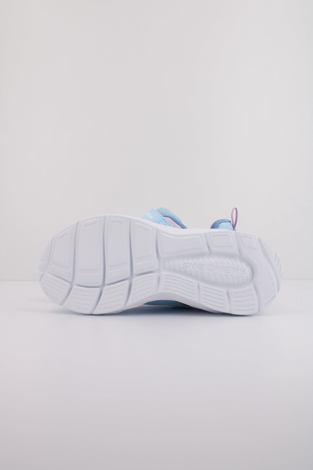 SKECHERS BOUNDLESS en color LBMT  (5)